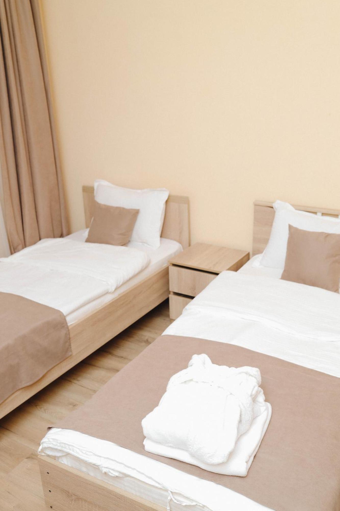 Belon Garden Hotel Астана Екстериор снимка